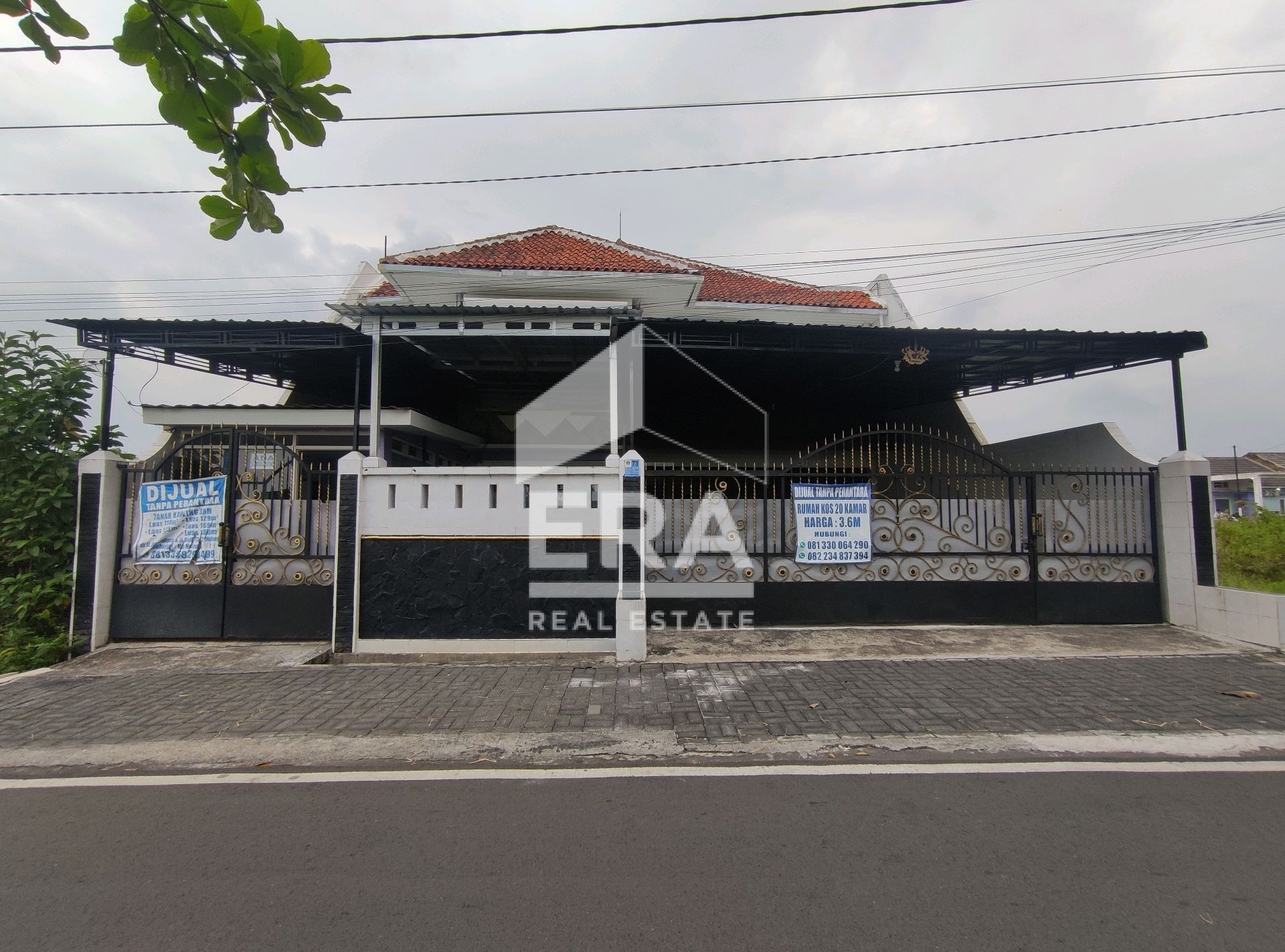 RUMAH - LOWOKWARU