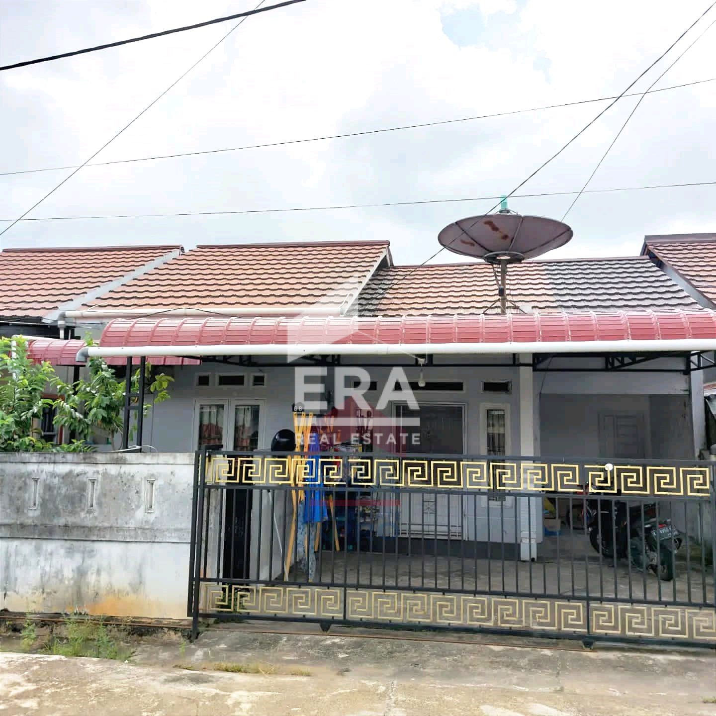 RUMAH - SUNGAI RAYA