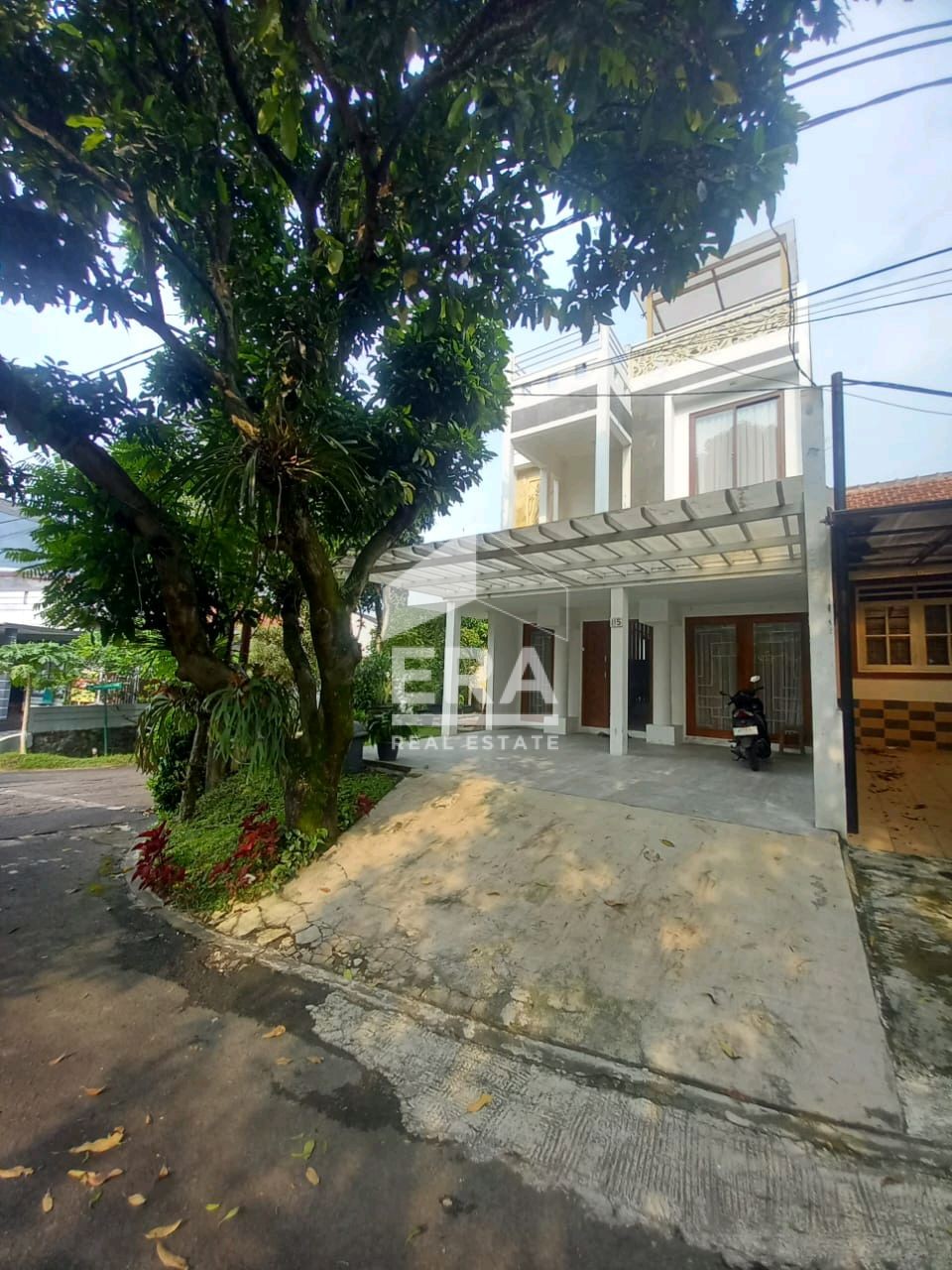 RUMAH - BABAKAN MADANG