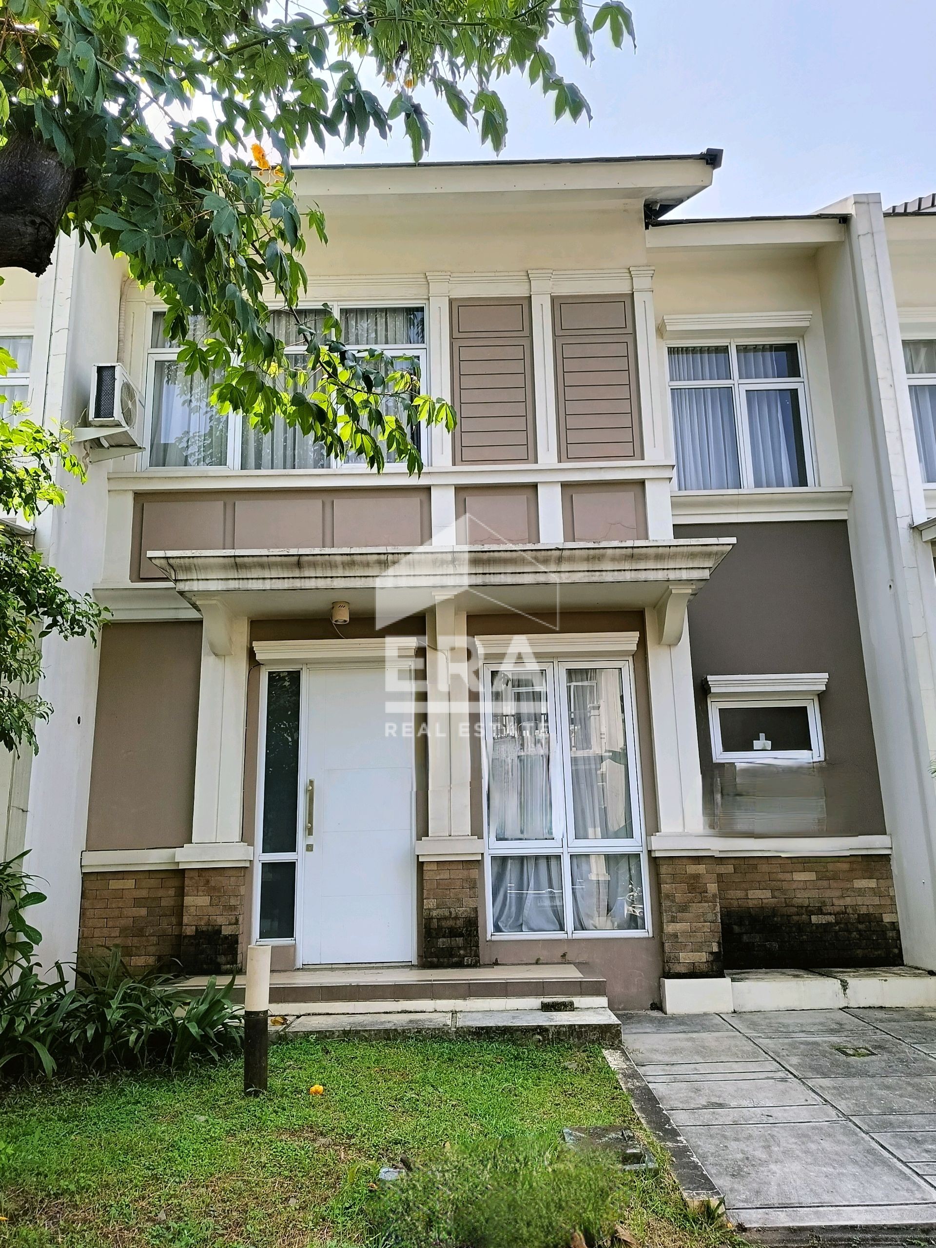 RUMAH - KOTA WISATA