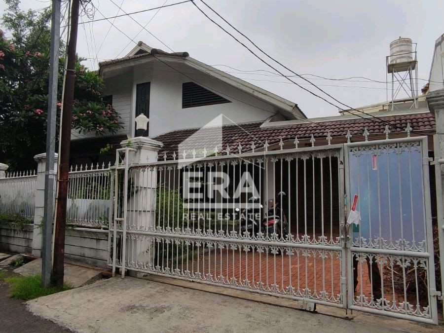 RUMAH - KEMANG