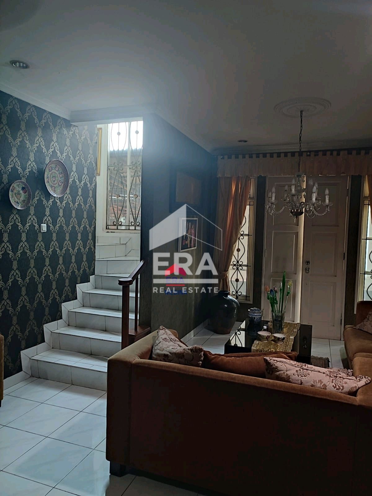 RUMAH - BINTARO