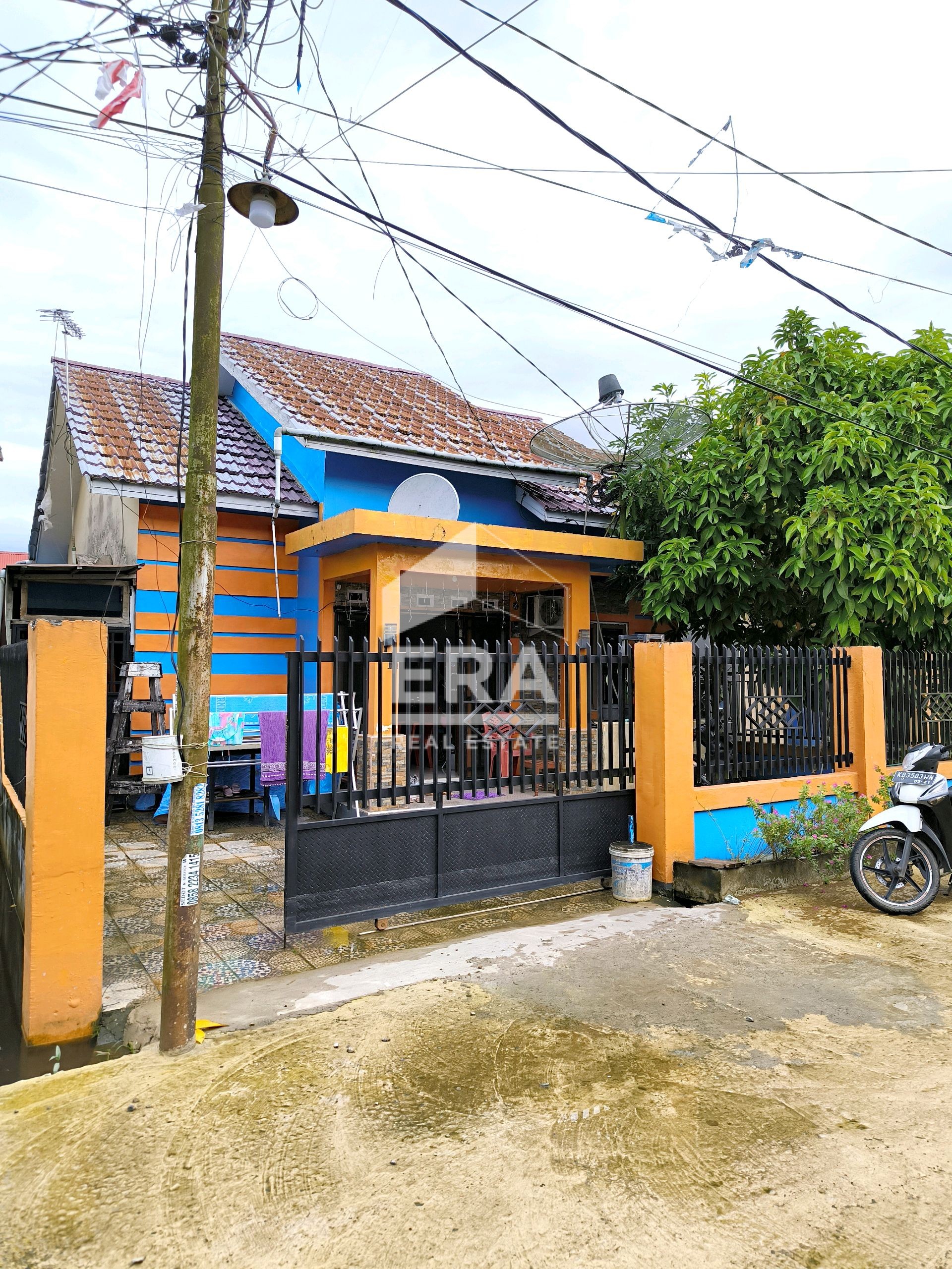 RUMAH - PONTIANAK BARAT