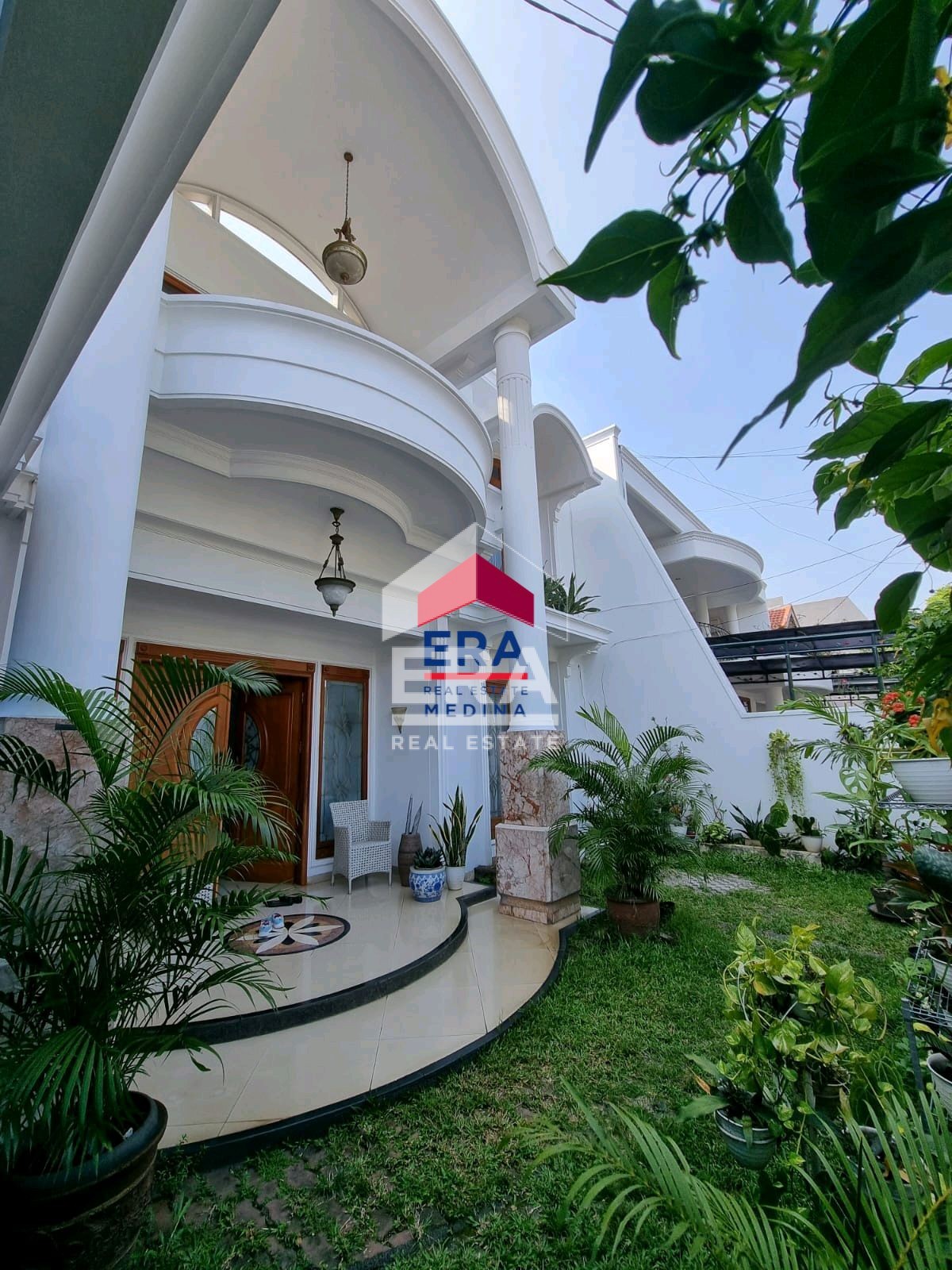 RUMAH - BINTARO