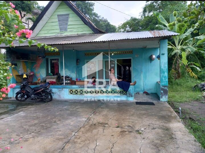 RUMAH - GAJAH MUNGKUR