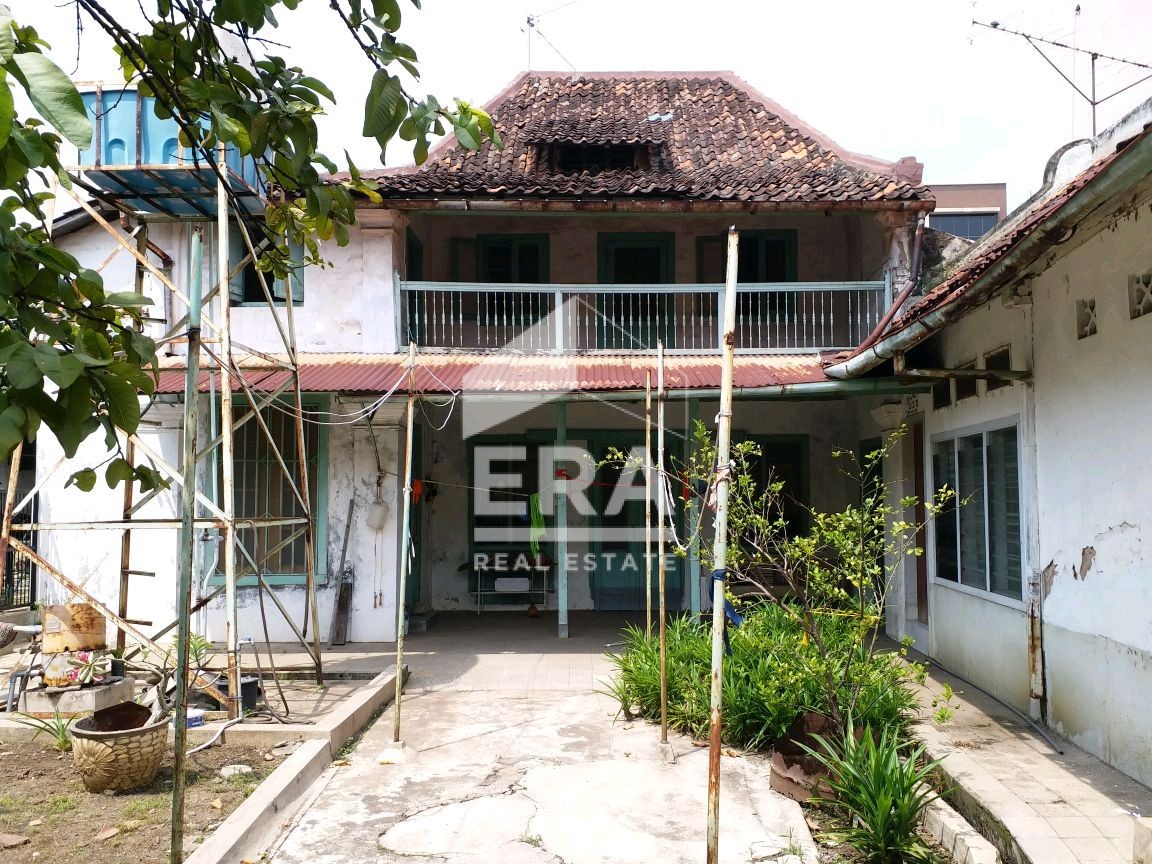 RUMAH - SEMARANG TENGAH