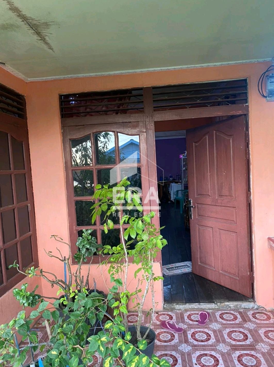 RUMAH - SUNGAI RAYA