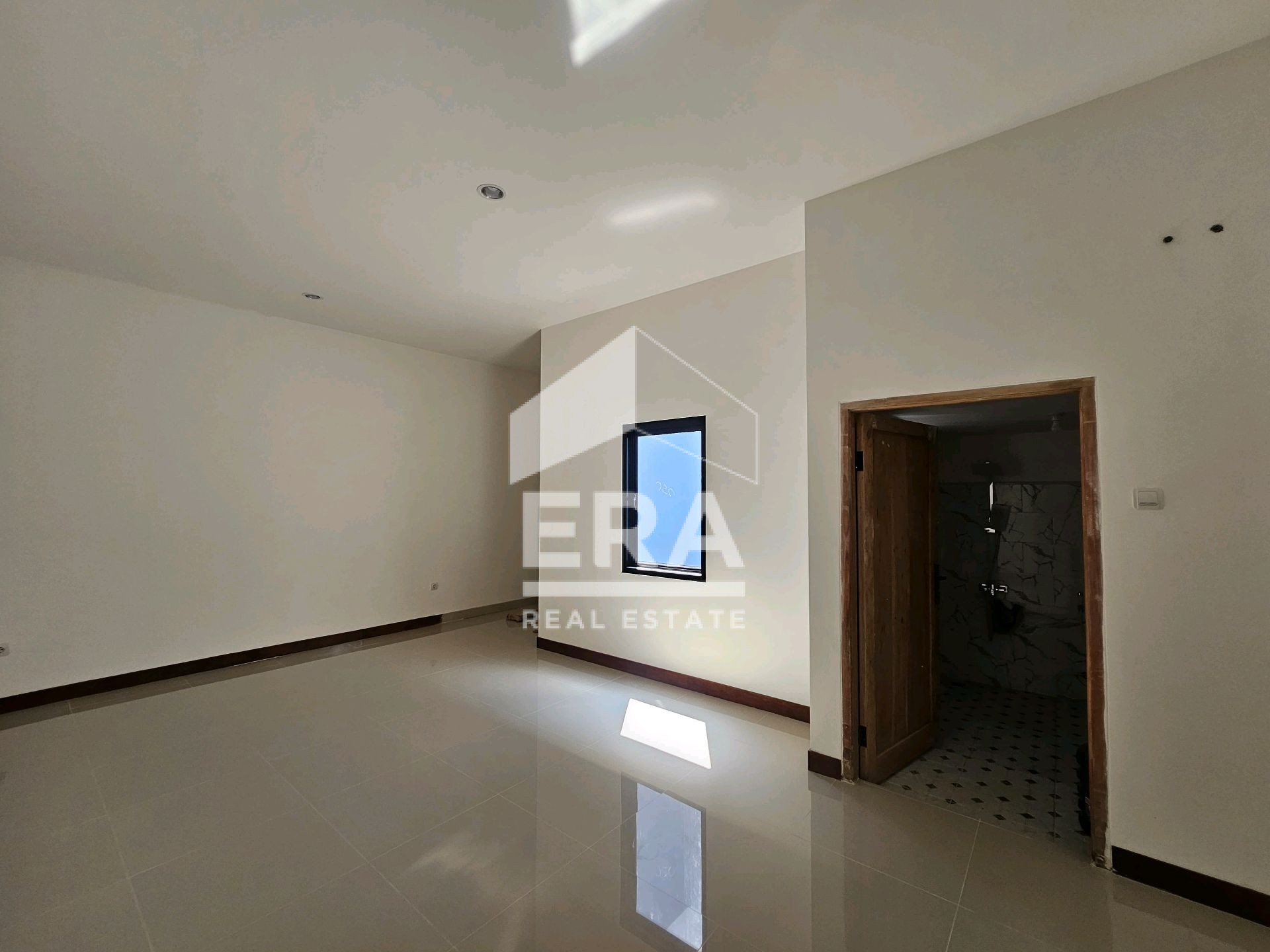 M015707