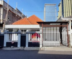RUMAH - SEMARANG TENGAH