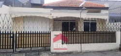 RUMAH - SEMARANG TENGAH