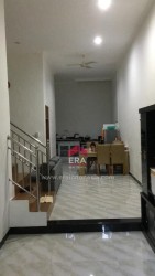 RUMAH - PADEMANGAN BARAT