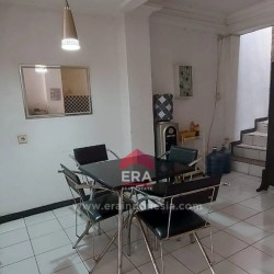 RUMAH - KELAPA GADING