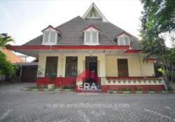 RUMAH - DIPONEGORO