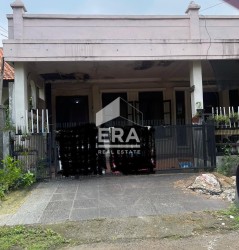 RUMAH - PESANGGRAHAN