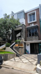 RUMAH - DKI JAKARTA