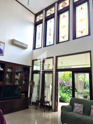 RUMAH - KEBAYORAN LAMA