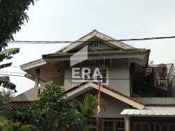 RUMAH - BINTARO