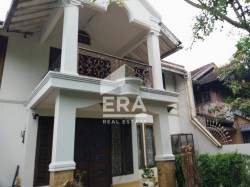 RUMAH - PESANGGRAHAN