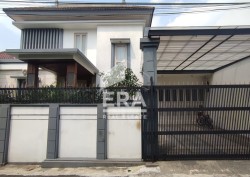 RUMAH - PESANGGRAHAN