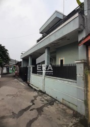 RUMAH - KAYURINGIN JAYA