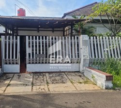 RUMAH - PULO GADUNG