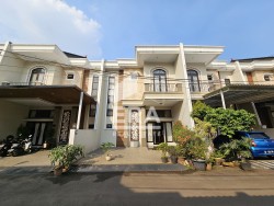 RUMAH - CIBUBUR