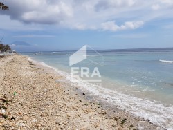 TANAH - NUSA PENIDA