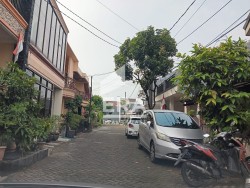 RUMAH - BINTARO