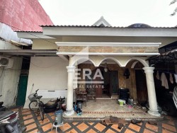 RUMAH - CEMPAKA PUTIH