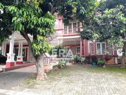 RUMAH - KOTA WISATA