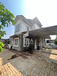 RUMAH - BEKASI