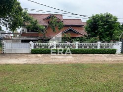 RUMAH - LARANGAN