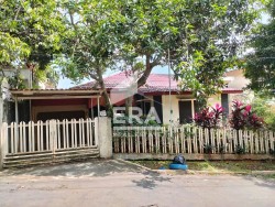 RUMAH - BUKIT SARI