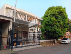 RUMAH - PONDOK AREN