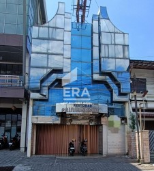 RUMAH - SEMARANG TENGAH