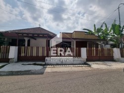 RUMAH - ARGOMULYO