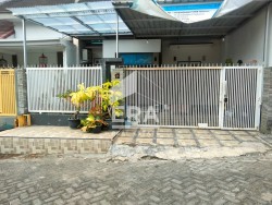 RUMAH - KEDUNGKANDANG