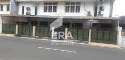 RUMAH - CEMPAKA PUTIH