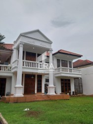 RUMAH - PONDOK INDAH