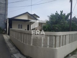 RUMAH - BINTARO