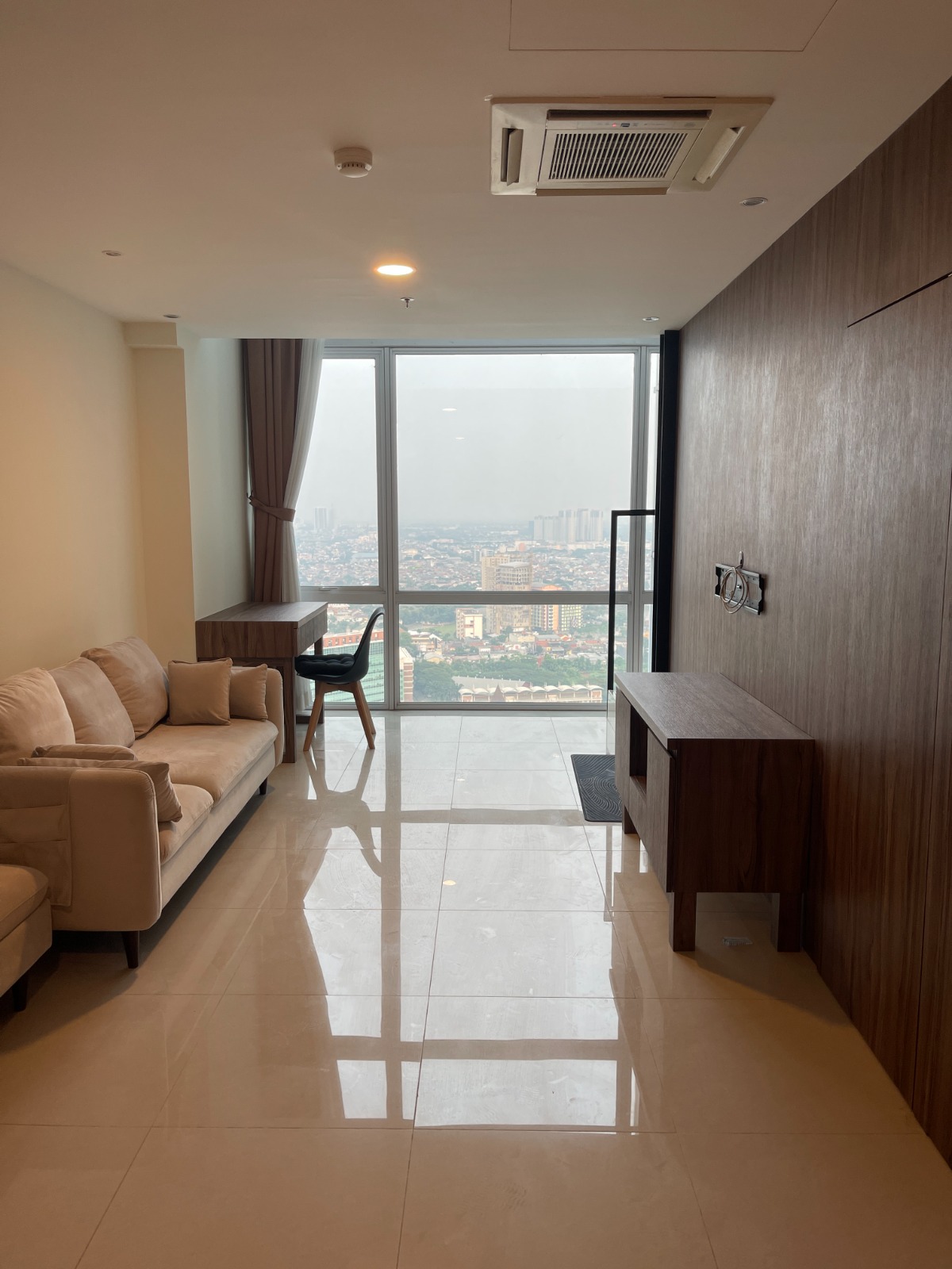 APARTEMEN - KARAWACI