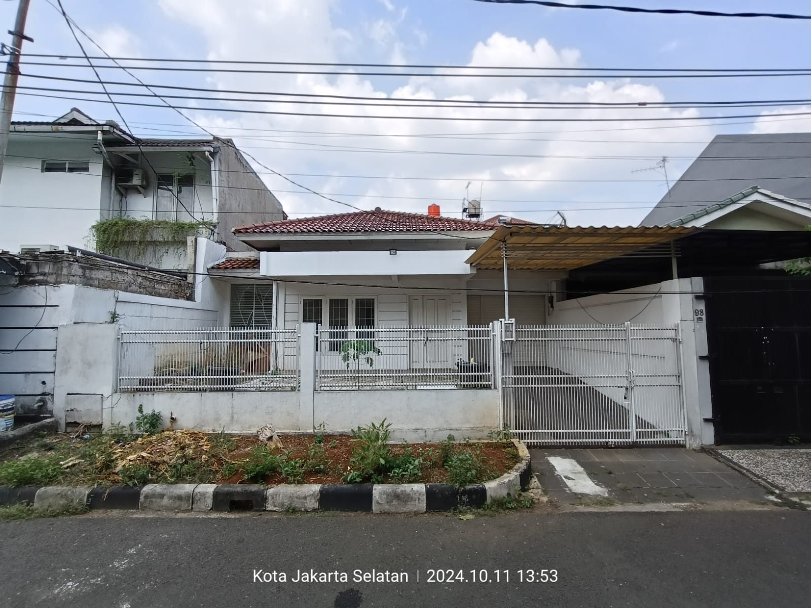 RUMAH - KEBAYORAN LAMA