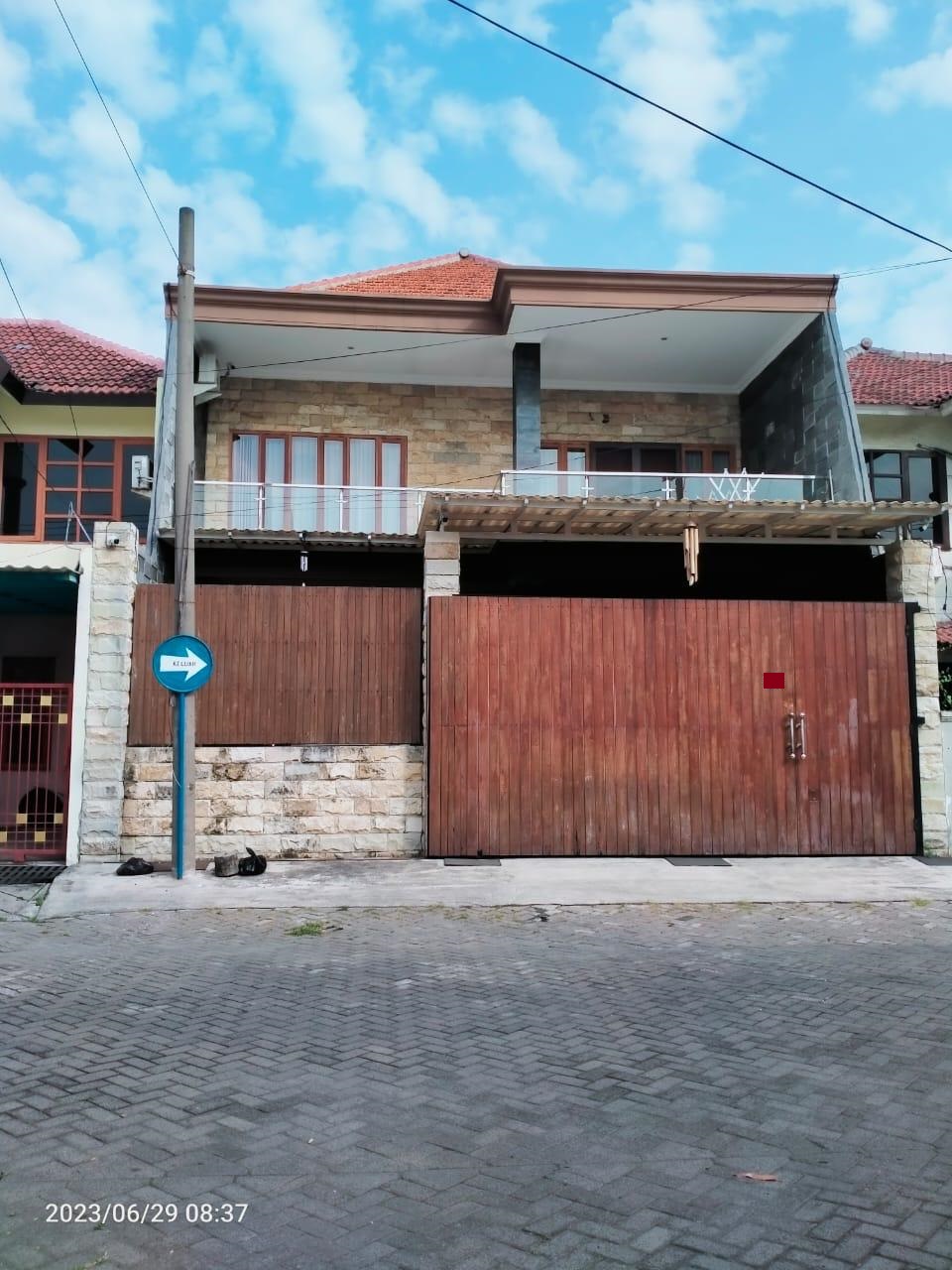 RUMAH - WONOCOLO