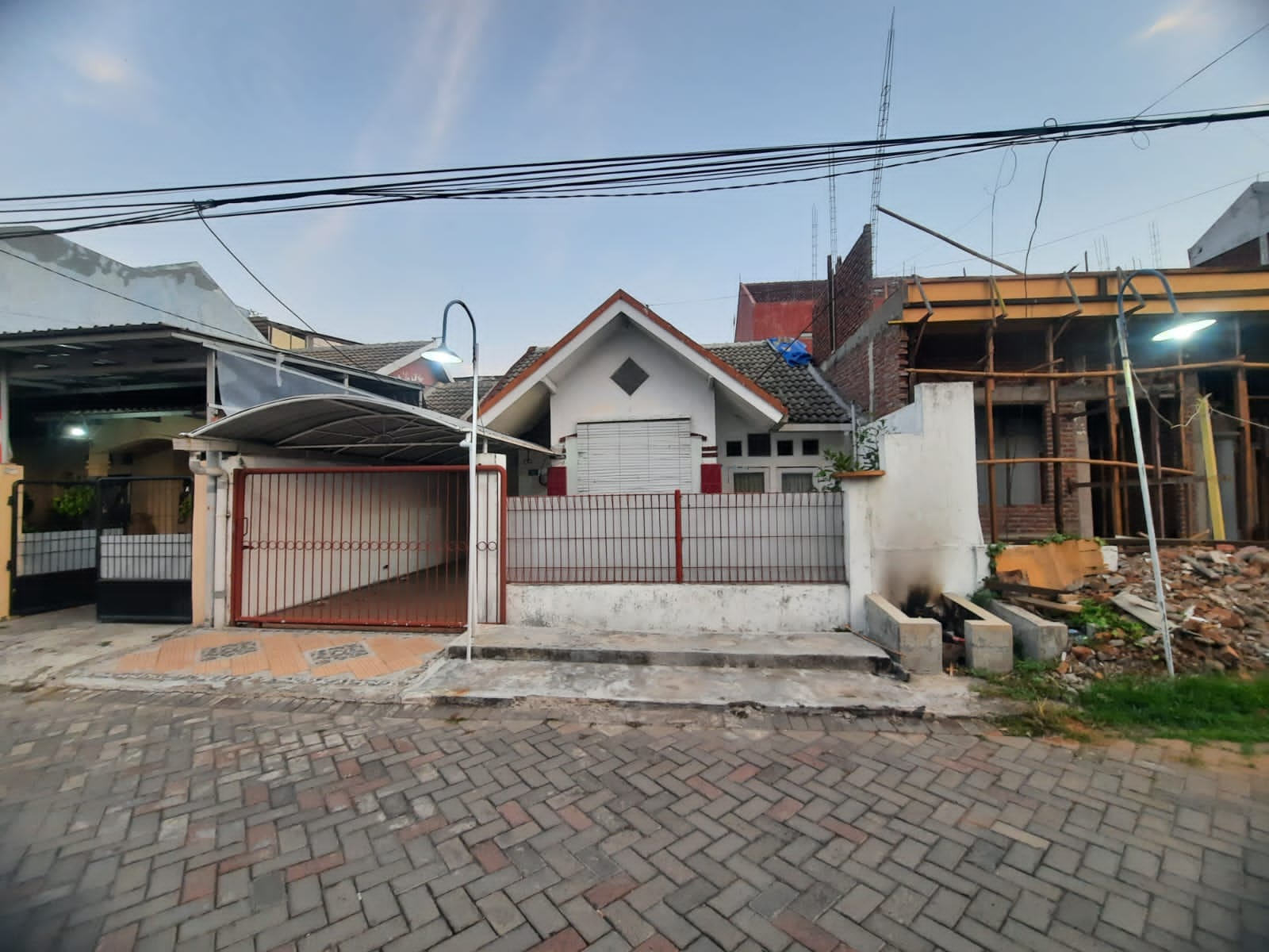 RUMAH - SIDOARJO