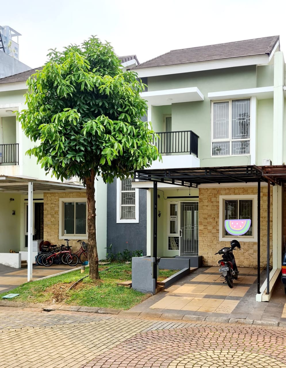 RUMAH - GADING SERPONG