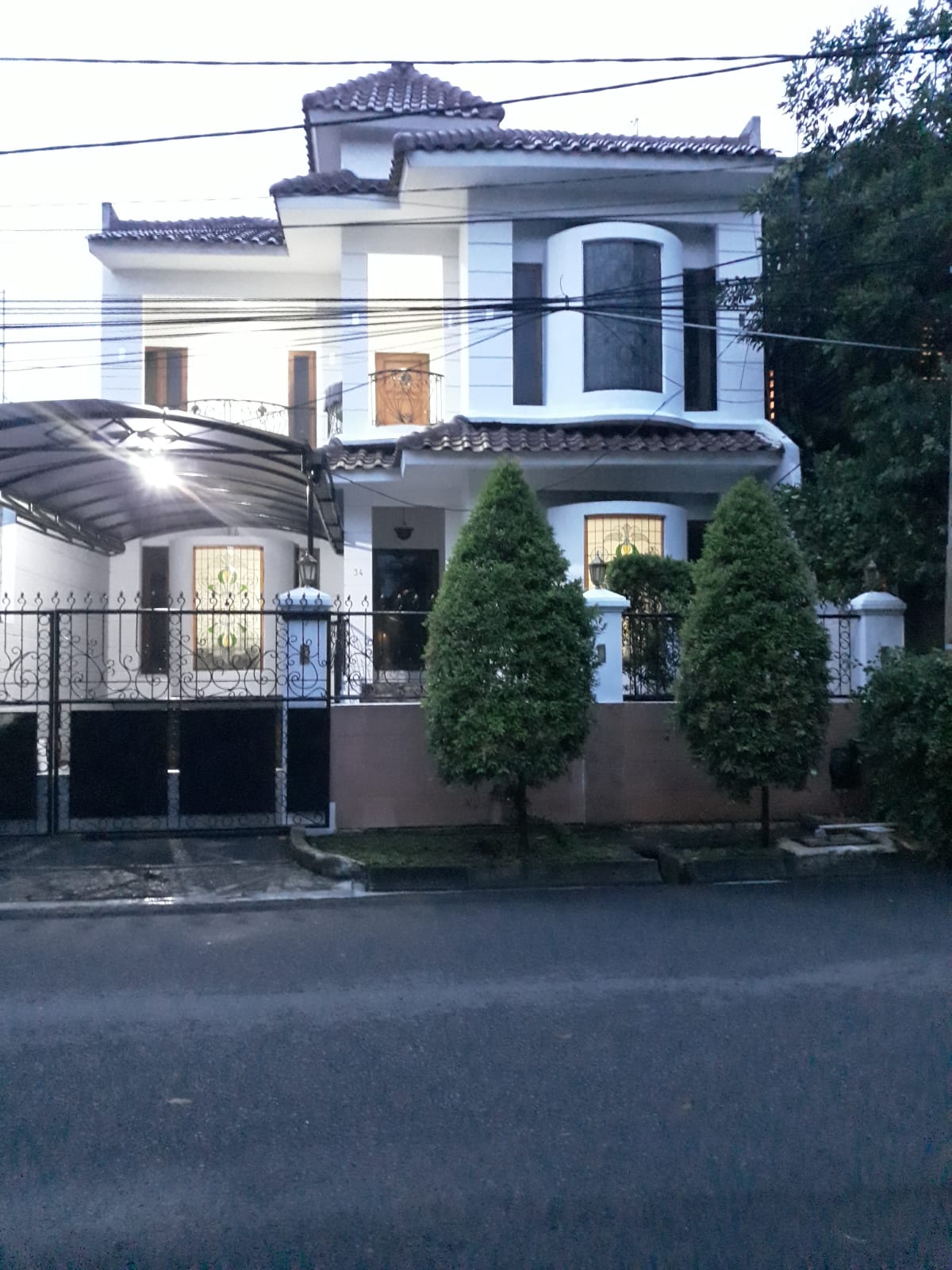 RUMAH - PONDOK INDAH