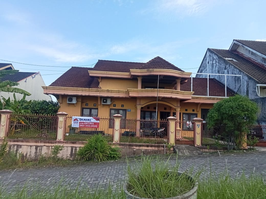 RUMAH - BATU AMPAR